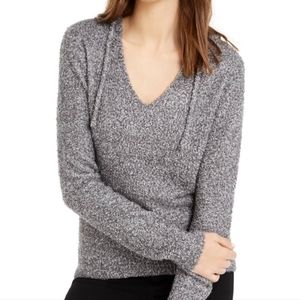 Juniors' Marled Fuzzy Pullover Hoodie